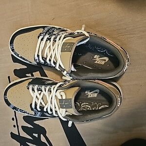 Travis scott jordan 1 low